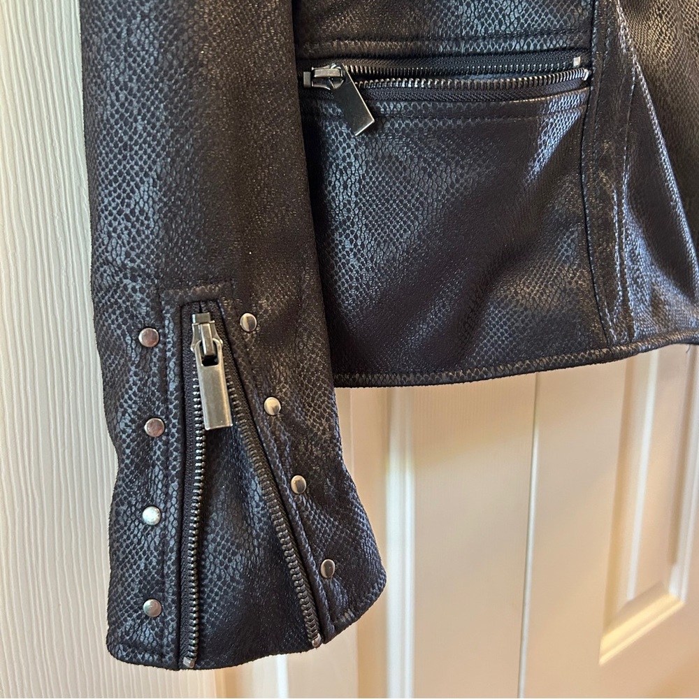 Kut From The Kloth Black Faux Snakeskin Moto Jacket - Picture 7 of 8